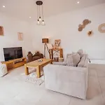 La Hacienda - Grande Maison Avec Jardin Holiday home